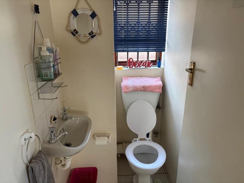 3 Bedroom Property for Sale in Fish Hoek Western Cape
